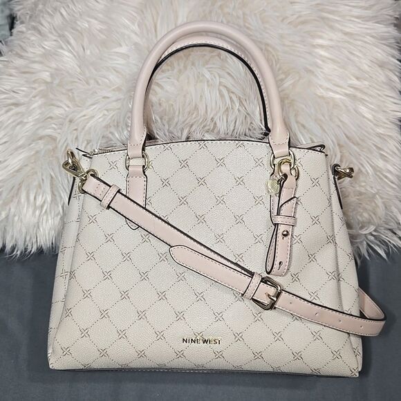 Nine West Casual Satchel Bag Like New Light Mauve And Cream Color - Picture 1 of 17